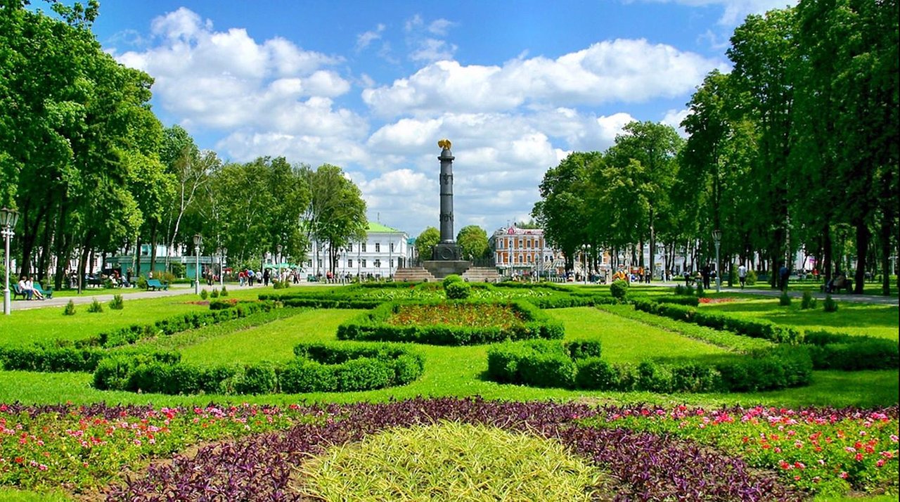 poltava central square
